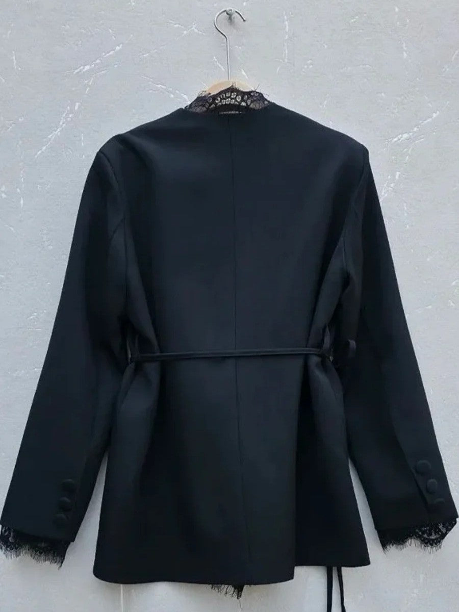 Lace Trim Belted Blazer