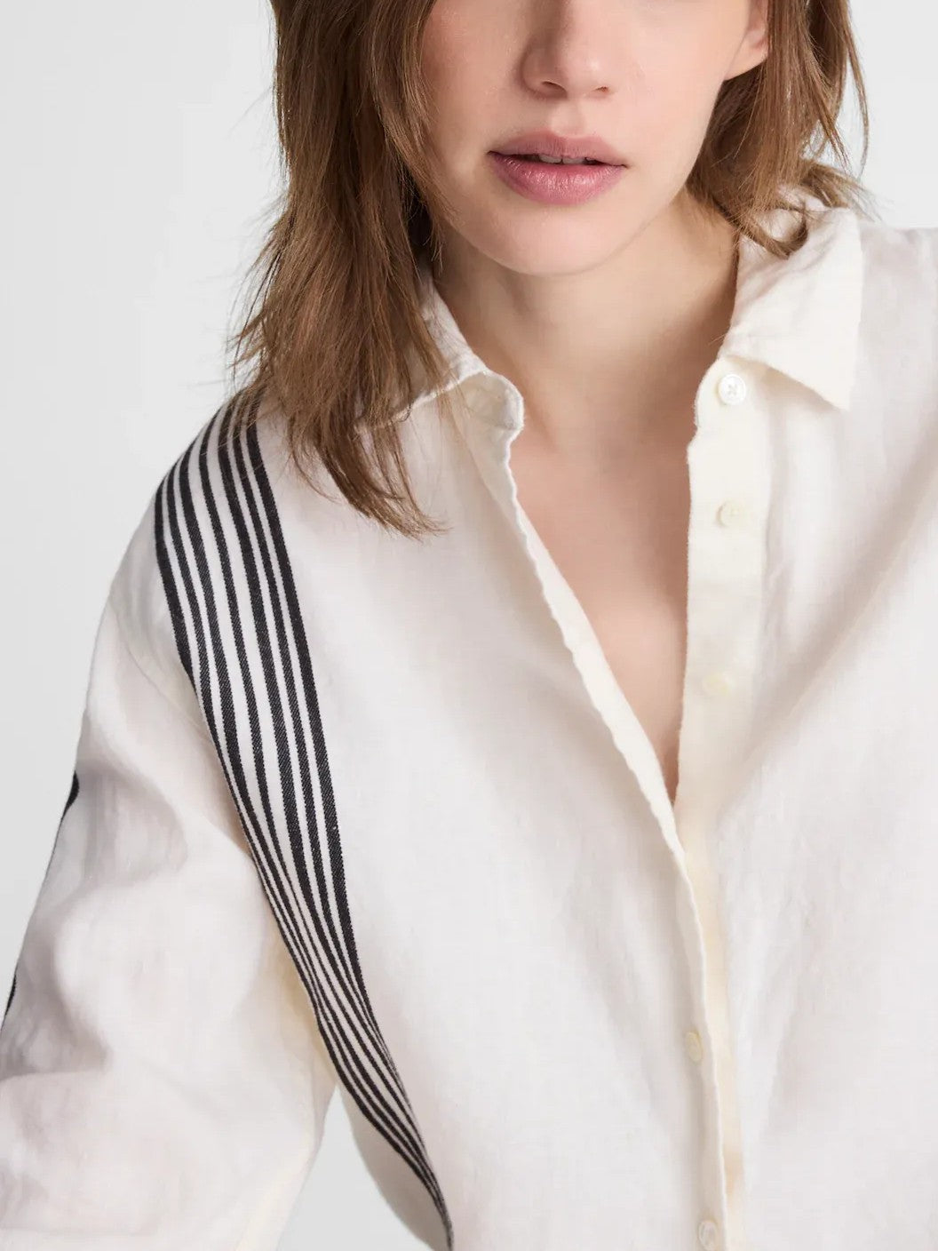 The Easy Shirt in Linen