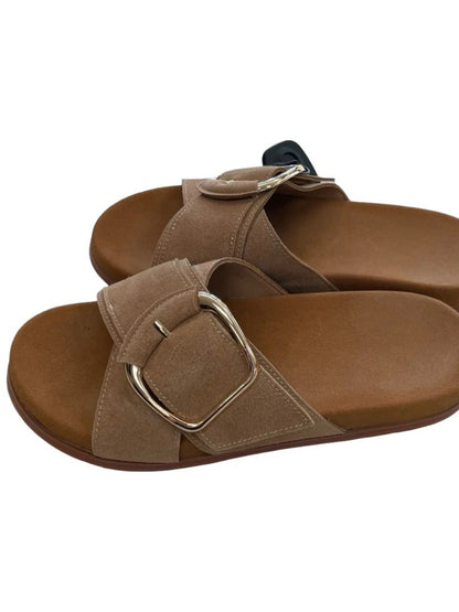Sandals Flats