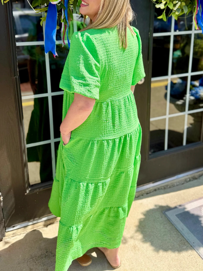 Summer Green Textured Tiered Midi Dress For Casual Wear - allsose